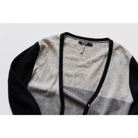 Apt. 9 Sweaters - 4/$25 Apt. 9 Cashmere Color Block Cardigan!